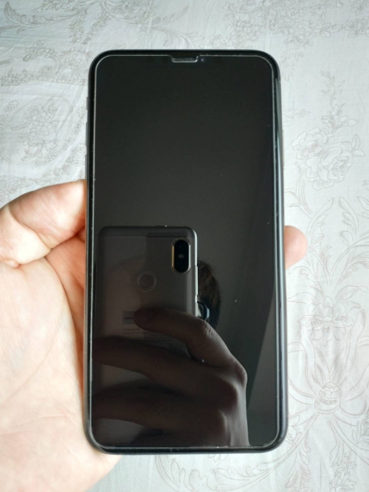 iPhone XS MAX 金色開箱