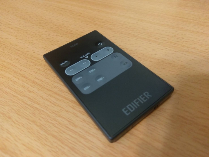 漫步者EDIFIER C2X開箱