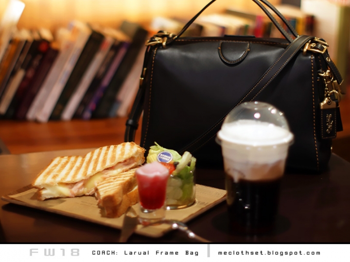 COACH1941系列: Laural Frame Bag