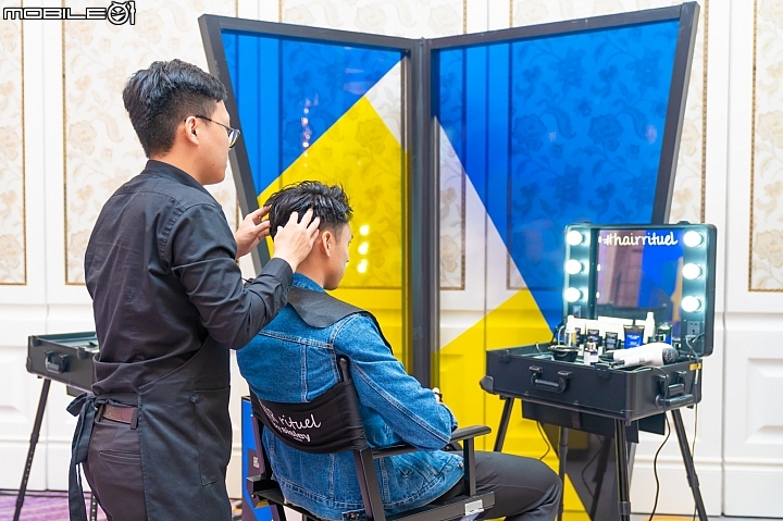 Hair Rituel by sisley 新產品的活動發表現場,品牌有提供短短十分鐘的濃縮體驗。 Hair Rituel by sisley 新產品的活動發表現場,品牌有提供短短十分鐘的濃縮體驗。