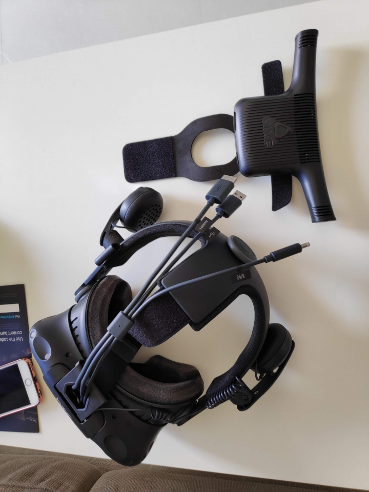 VIVE Wireless Adaptor 開箱測試