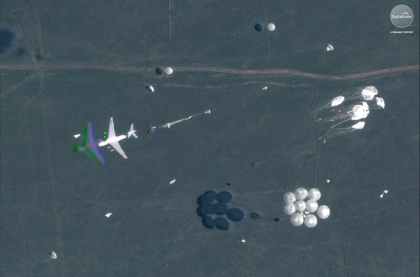 美媒放出高分辨率衛星拍攝的東方-2018圖片 十分震撼