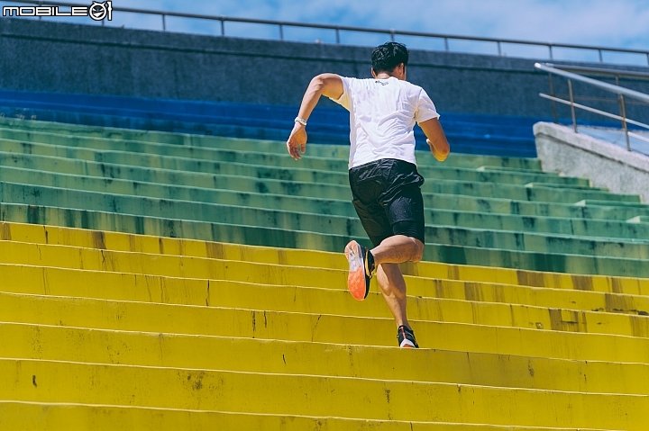 疾速再升級!Nike年度旗艦跑鞋雙登場 Zoom Vaporfly 4% Flyknit與Zoom Fly Flyknit實穿分享