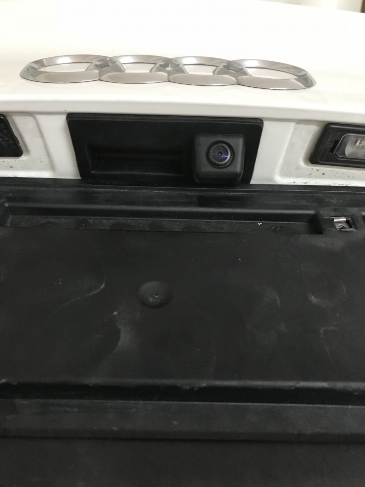 【DIY】B8.5 A4 Y2013, CarPlay+倒車攝影+觸控螢幕