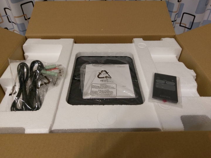 漫步者EDIFIER C2X開箱