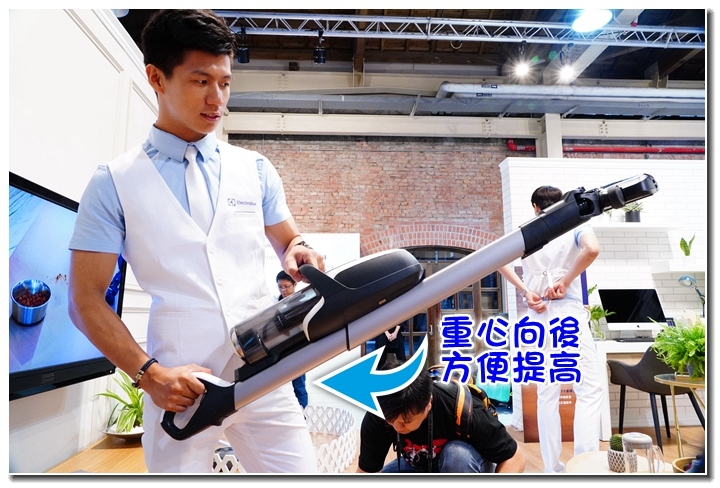 吸塵攻略,伊萊克斯 PURE F9 滑移百變吸塵器,徹底解決你的吸塵困擾