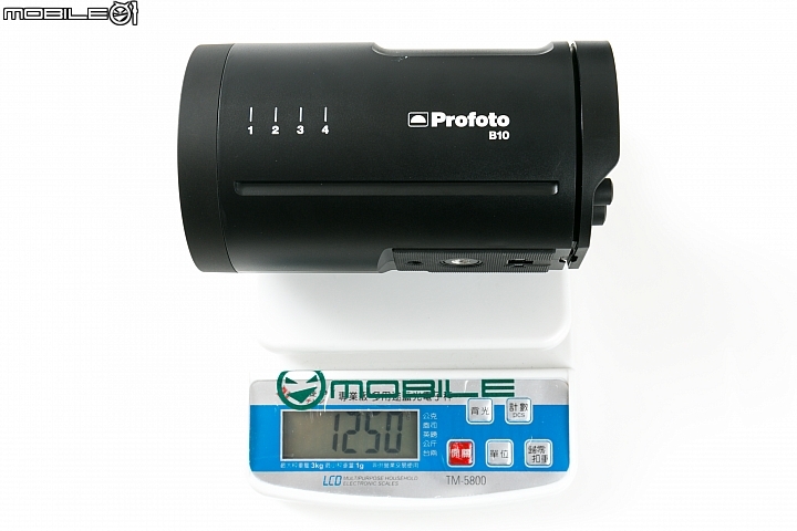 Profoto B10 外拍燈動手玩!LED 模擬燈加入可變色溫設計,藍牙搭配 APP 操作更精準!
