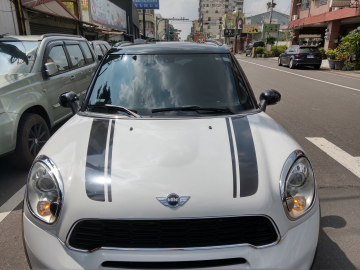 開箱- MINI 2011 Countryman 專用安卓機
