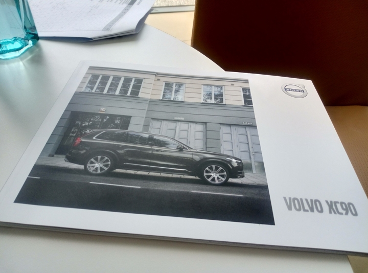 XC90 T5R試乘 跑車座椅或是通風座椅 煩請給建議