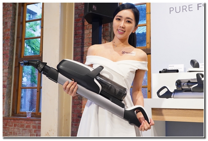吸塵攻略,伊萊克斯 PURE F9 滑移百變吸塵器,徹底解決你的吸塵困擾