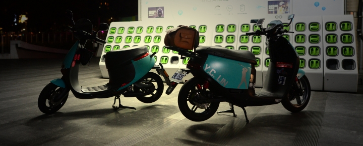 我的 gogoro S2 變裝日誌:烤漆、包膜、水轉印?大亂鬥!