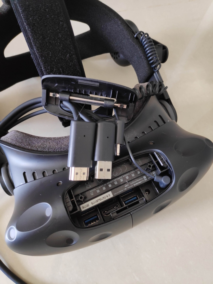 VIVE Wireless Adaptor 開箱測試