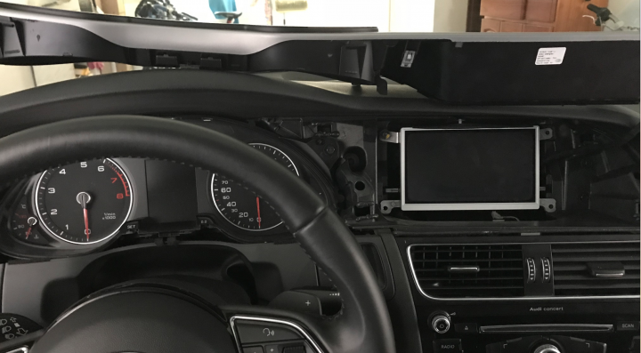 【DIY】B8.5 A4 Y2013, CarPlay+倒車攝影+觸控螢幕