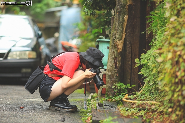 「2018 Canon 攝影馬拉松」活動花絮 - 雨勢漸緩不過雨後的街道更有攝影人發揮的空間唷! 「2018 Canon 攝影馬拉松」活動花絮 - 雨勢漸緩不過雨後的街道更有攝影人發揮的空間唷!