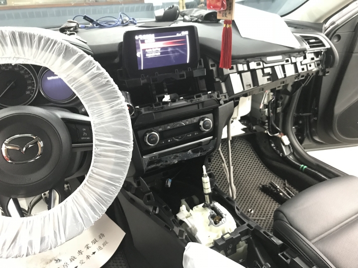 2017年式 Mazda 6 回廠加裝 Apple CarPlay