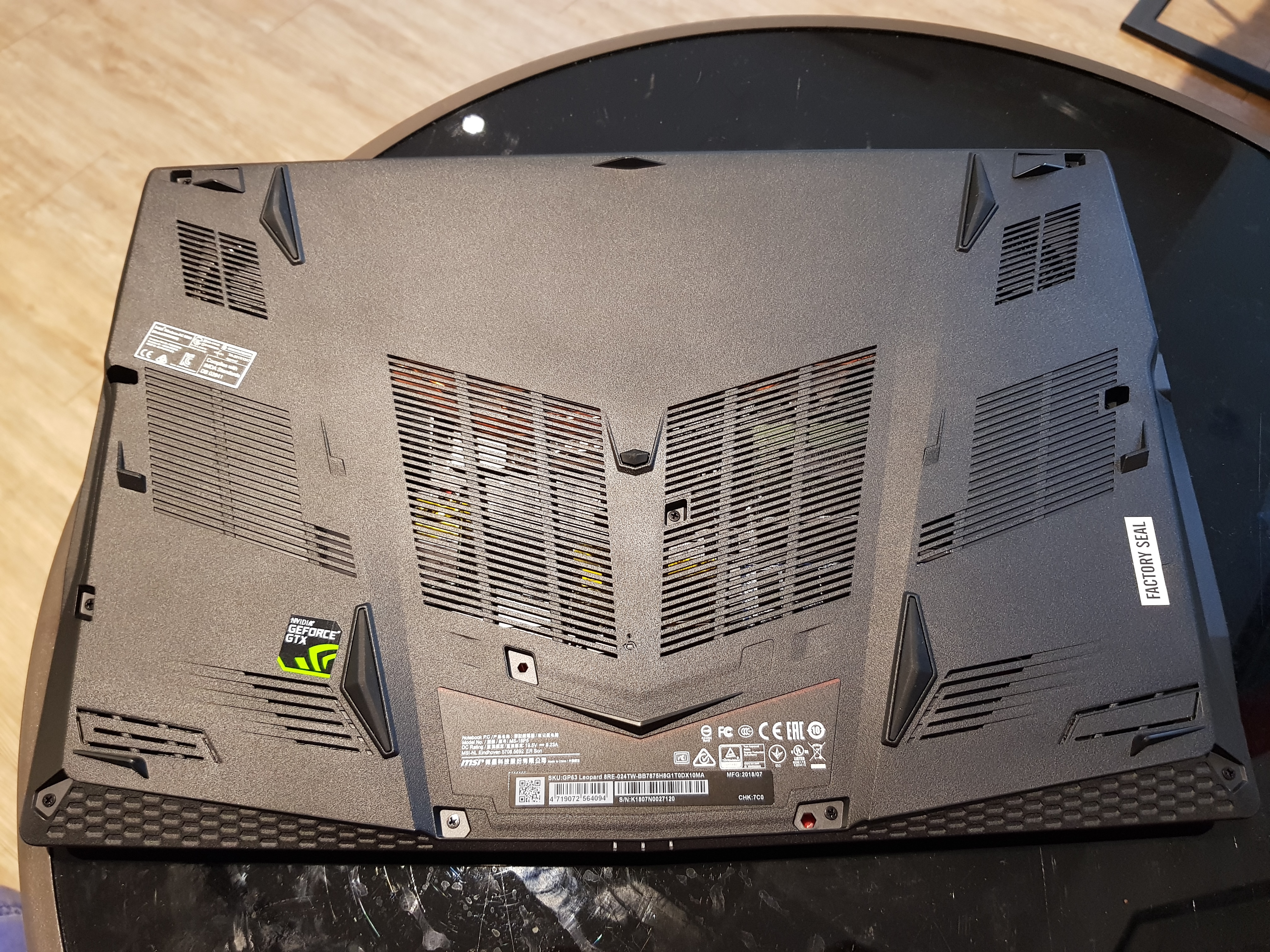 【小宅開箱】【閒聊】MSI GP63-8RE 平價-也能成為電競的一席