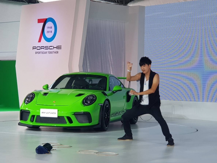 保時捷70周年活動好看好玩好吃又有得拿~~~~