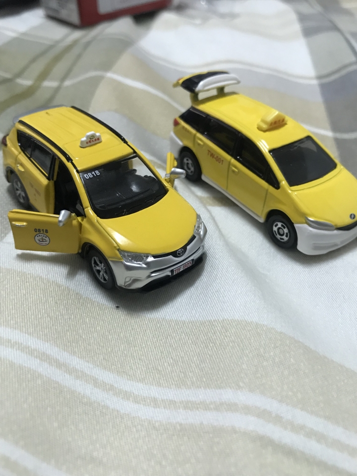 TINY 台灣計程車 RAV4開箱趣