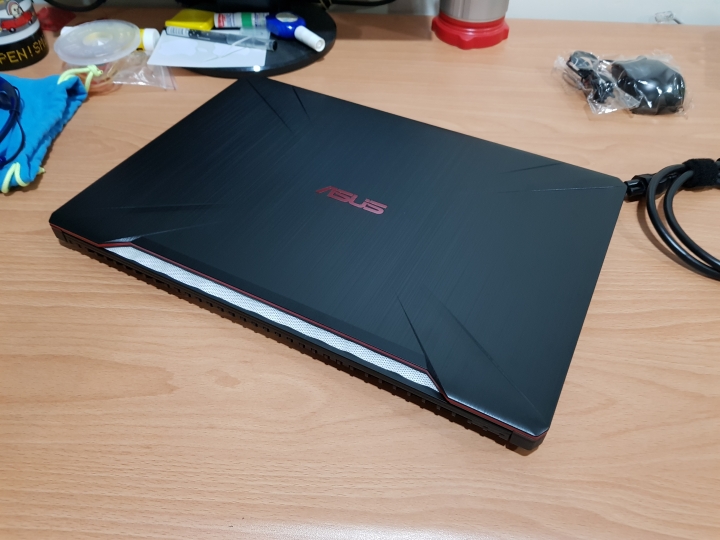FX504GD I5-8300H GTX1050TI 開箱