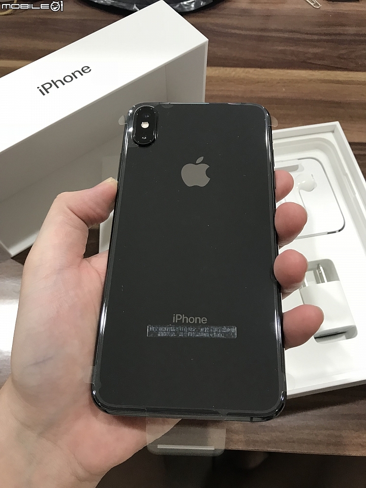 IPhone XS MAX 64G 太空灰 開箱