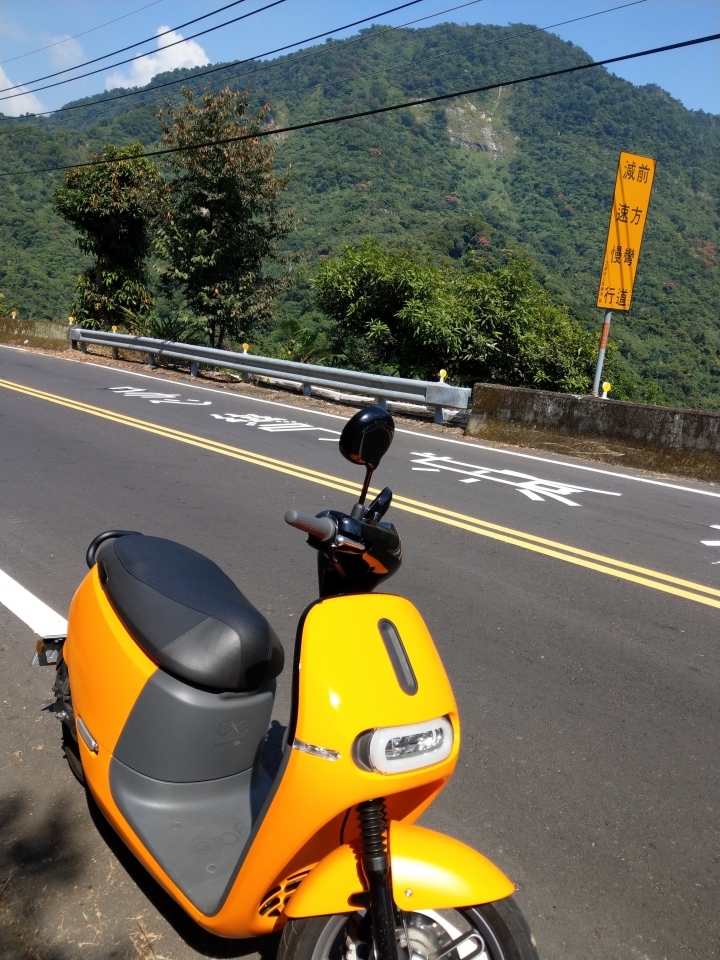 2018-10-07騎gogoro 2+ 出遠門從豐原出發到南投國姓鄉觀賞風景(來回。)