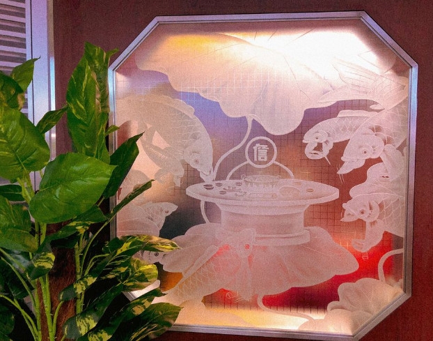 詹記麻辣鍋強勢回歸「好吃到流淚」,新店超台設計 吃起來更有味