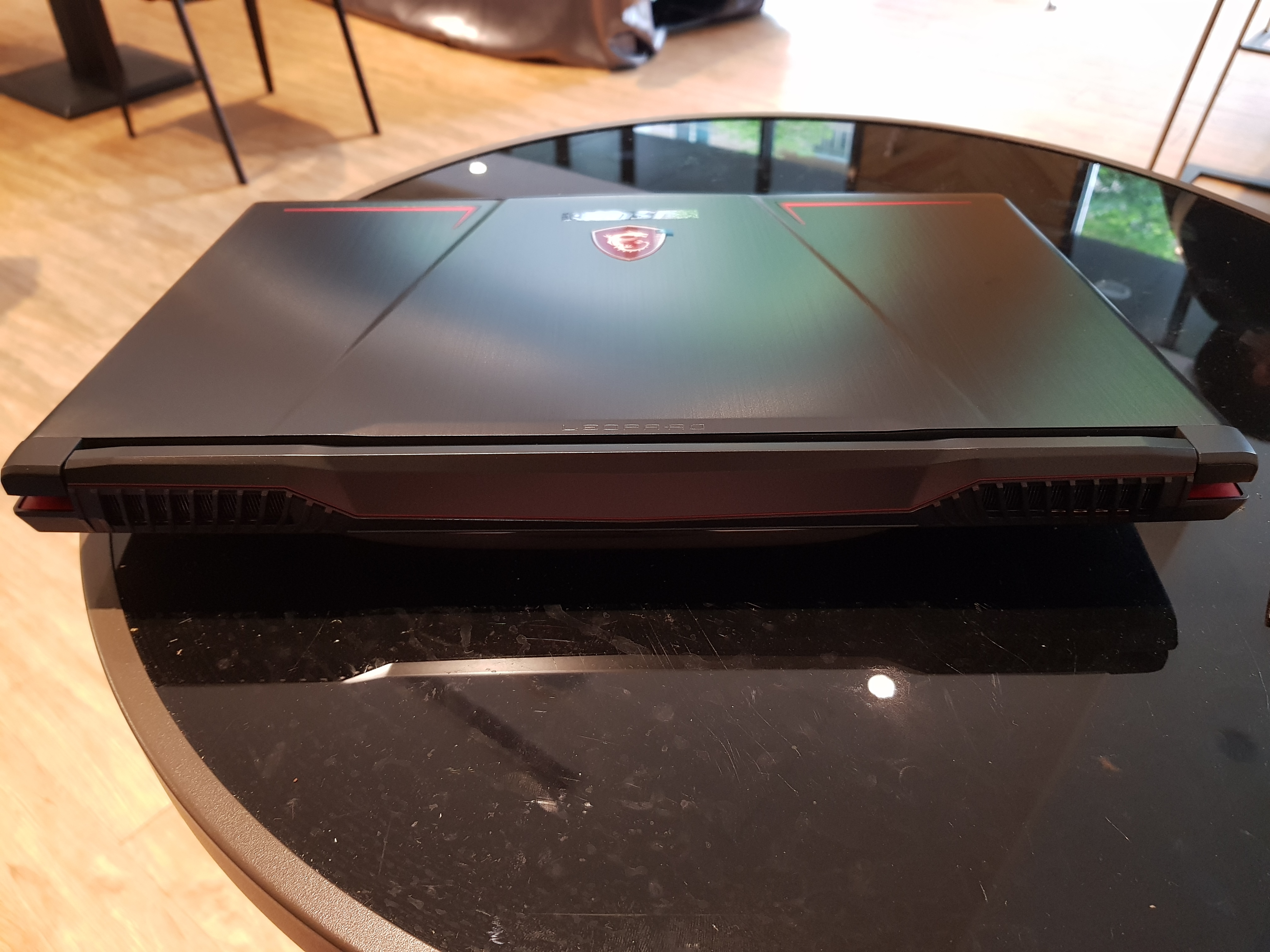 【小宅開箱】【閒聊】MSI GP63-8RE 平價-也能成為電競的一席