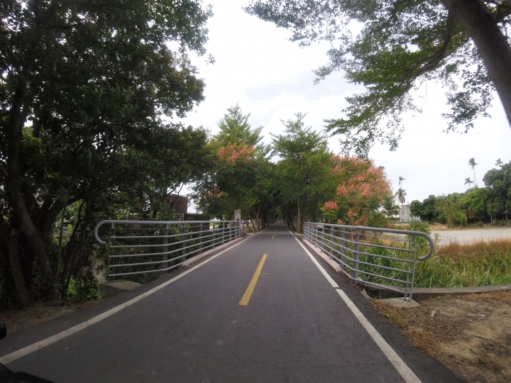 小折向前衝-潭雅神自行車道+松鼠坡