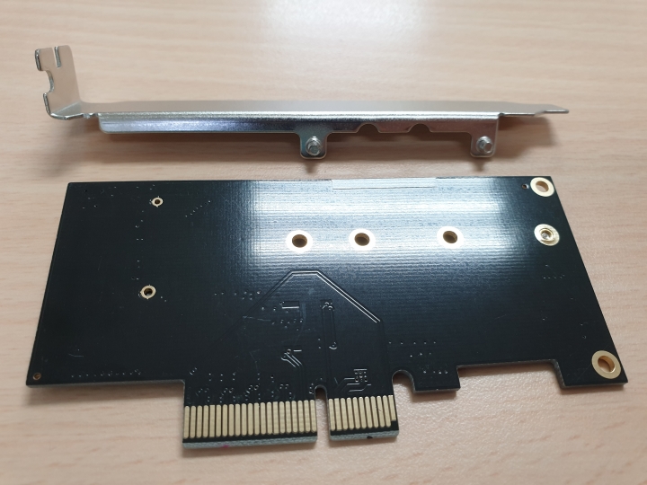 分享z87主機版裝intel 760p