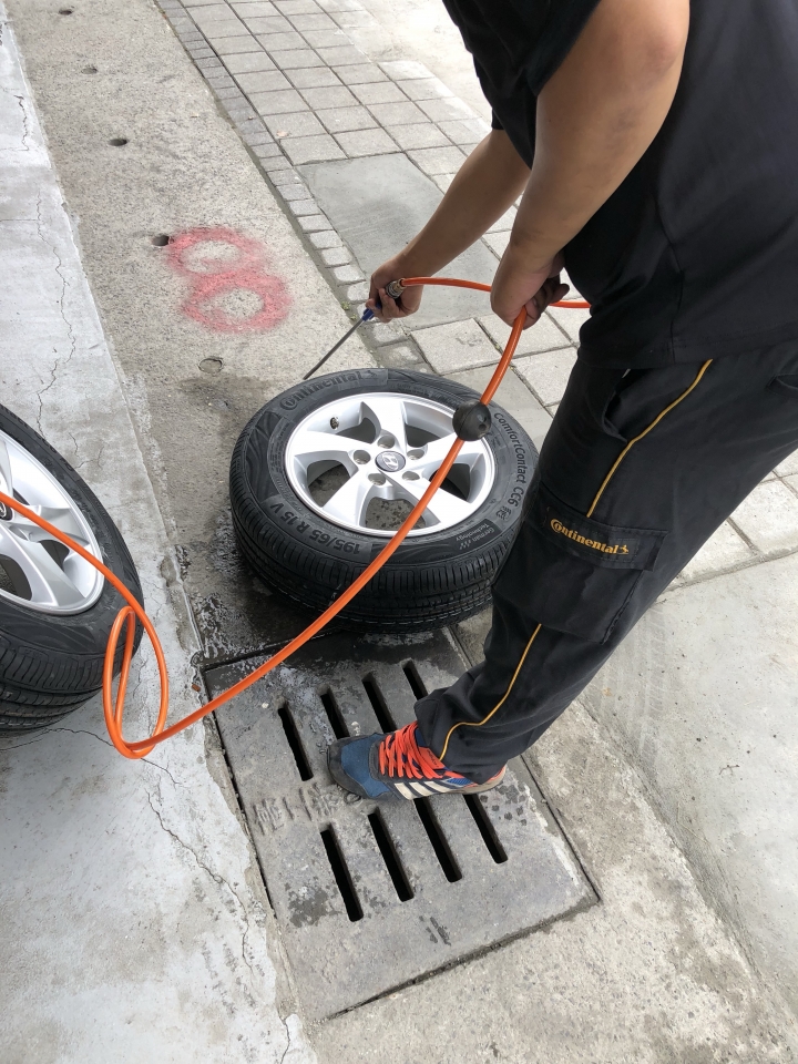 有比較才知差異,Super Elantra 試用 Continental 德國馬牌輪胎 ComfortContact CC6 心得分享!