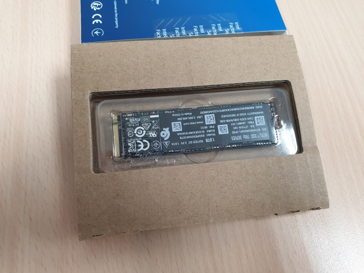分享z87主機版裝intel 760p