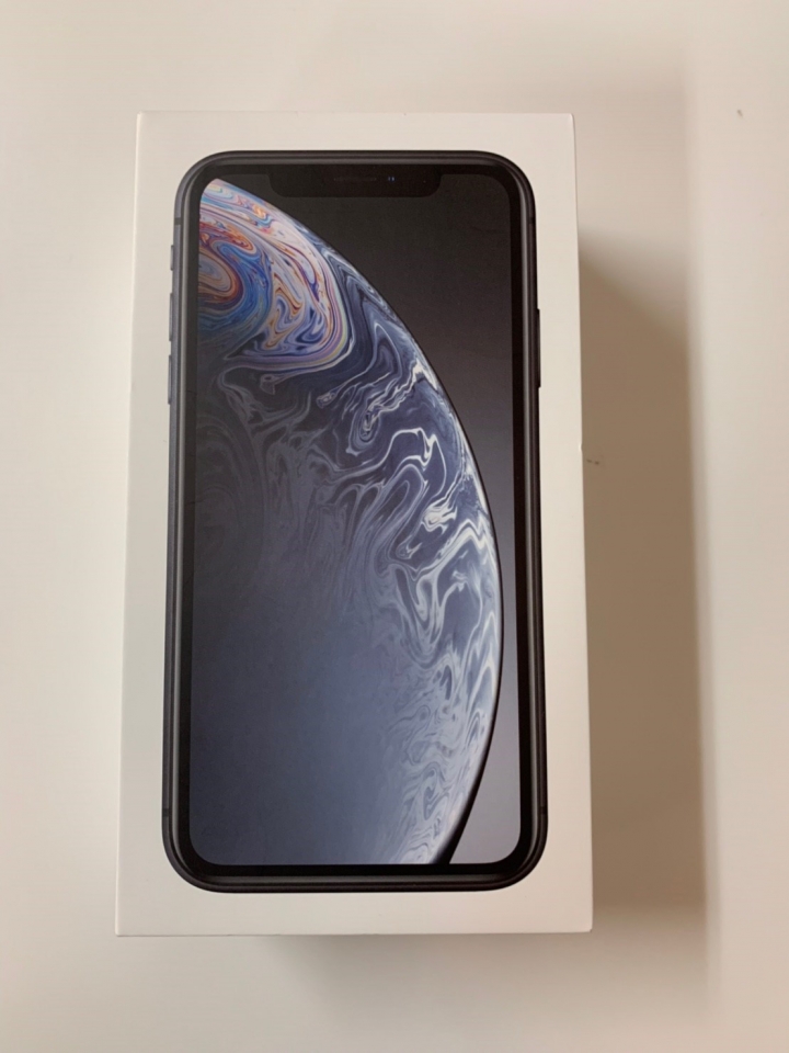 iPhone XR到手