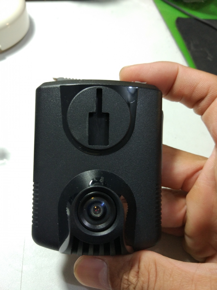 安裝後行車紀錄器方法詢問