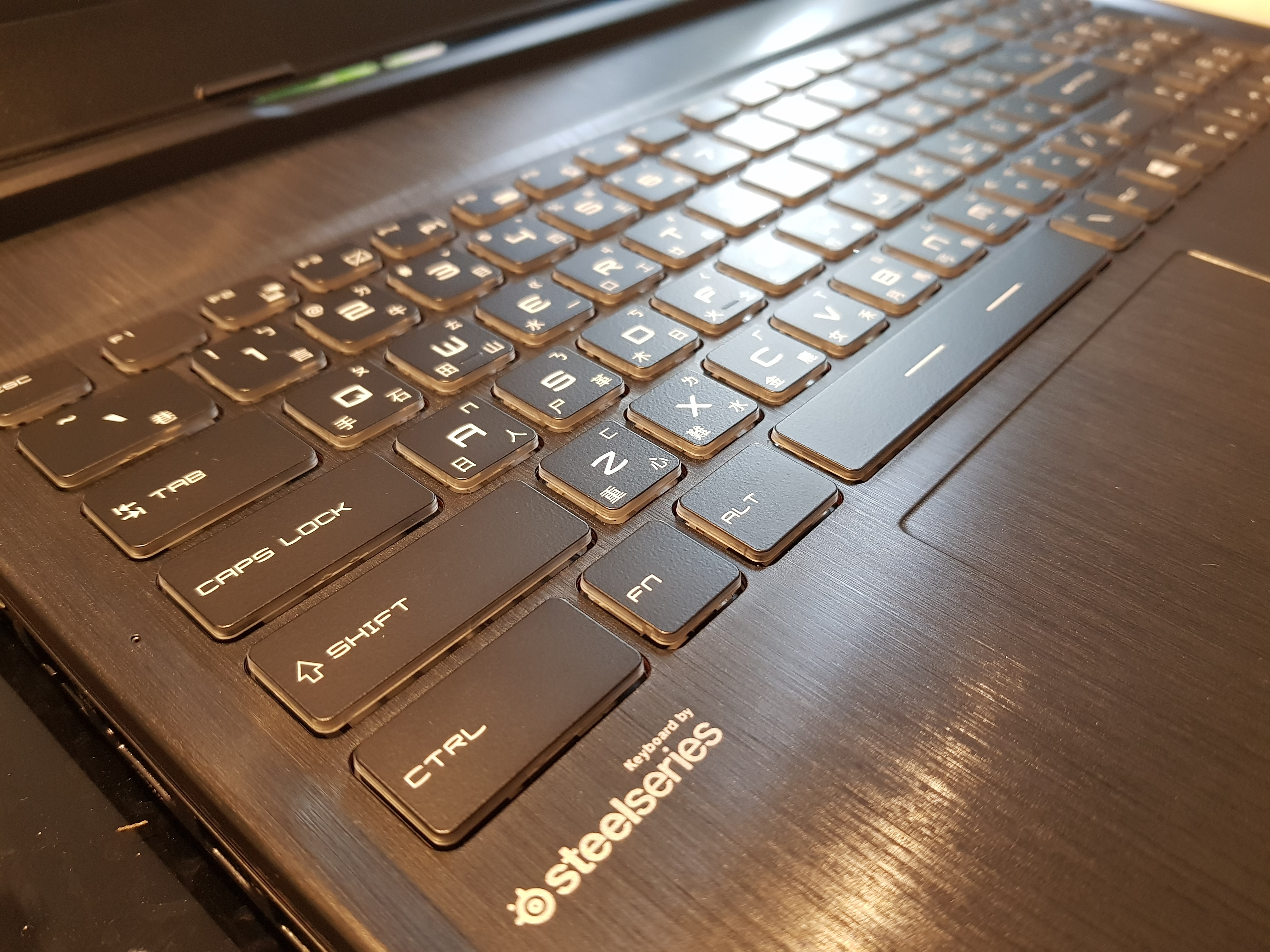【小宅開箱】【閒聊】MSI GP63-8RE 平價-也能成為電競的一席