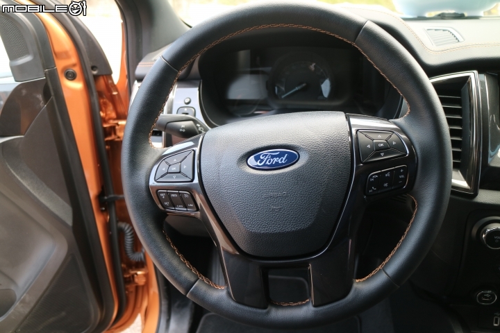 不管是柏油路或是石頭路,只要有FORD RANGER 就都是好路