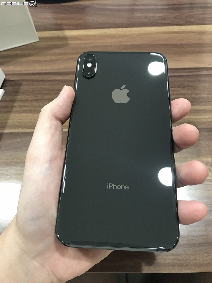 IPhone XS MAX 64G 太空灰 開箱