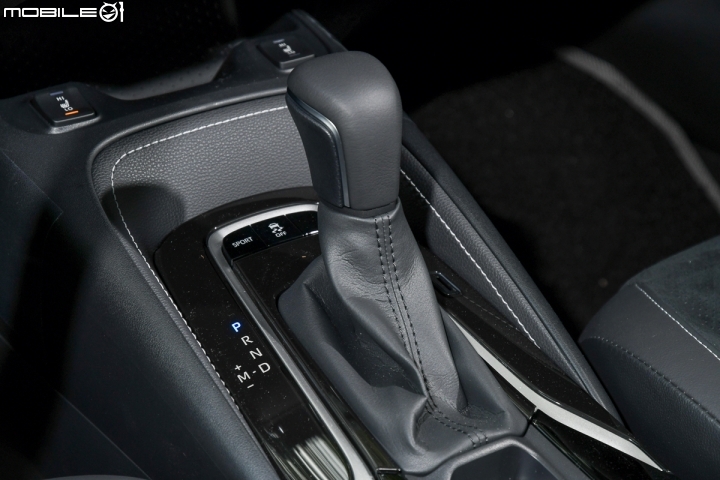 進口中型掀背車誰與爭鋒!Auris/Mazda3/Golf/Ioniq集體評比與330公里油耗實測