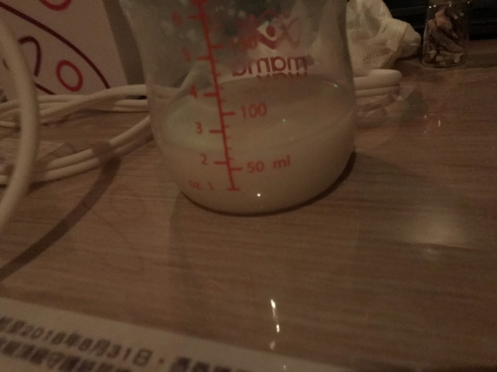 媽媽餵的吸乳器真的太舒服了!!!!