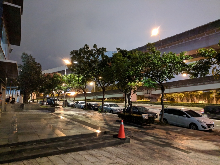 Mate 20 pro(黑)入手,來試試夜間拍攝
