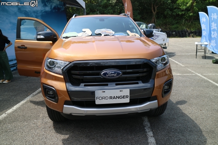 不管是柏油路或是石頭路,只要有FORD RANGER 就都是好路