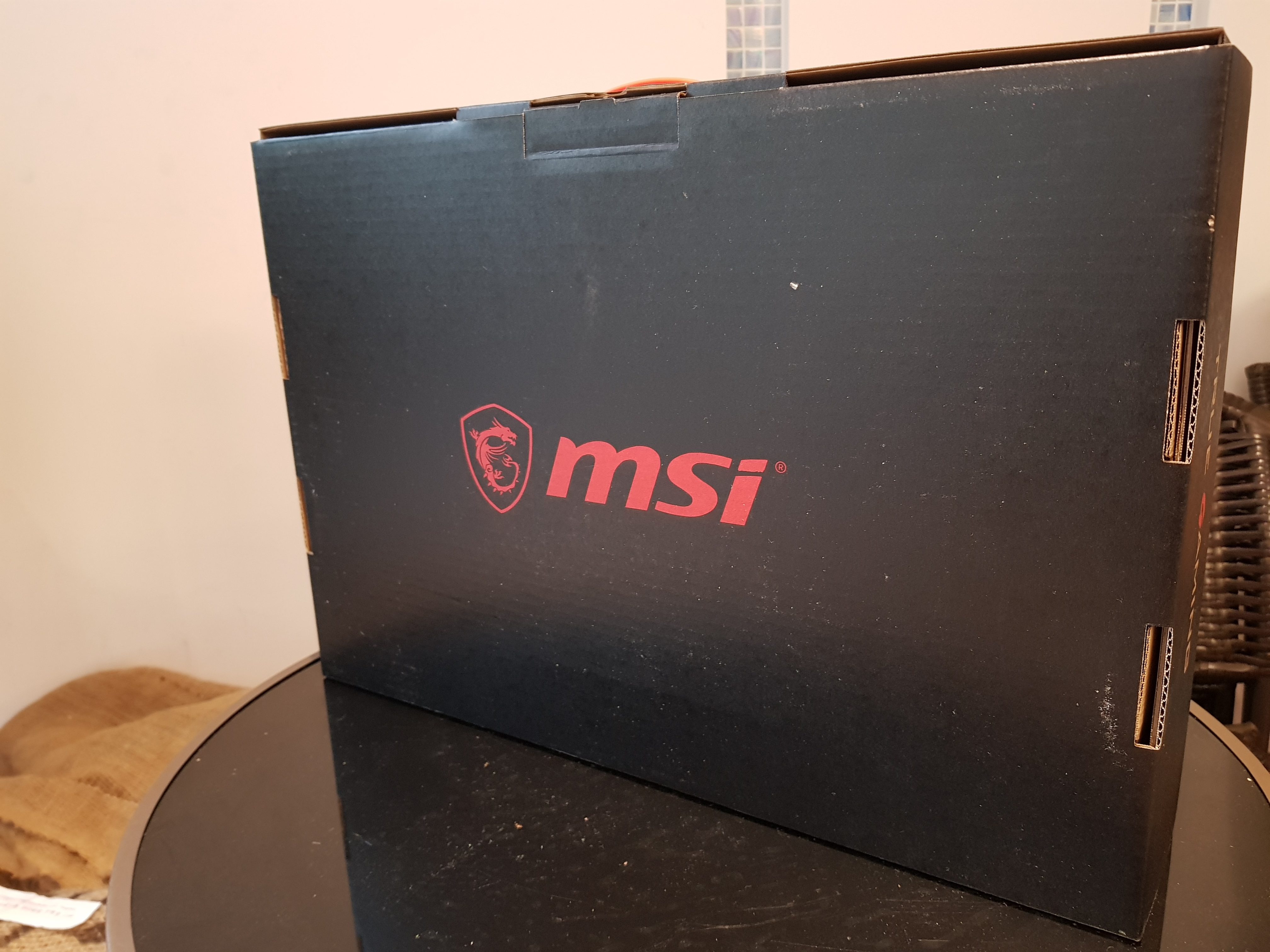 【小宅開箱】【閒聊】MSI GP63-8RE 平價-也能成為電競的一席