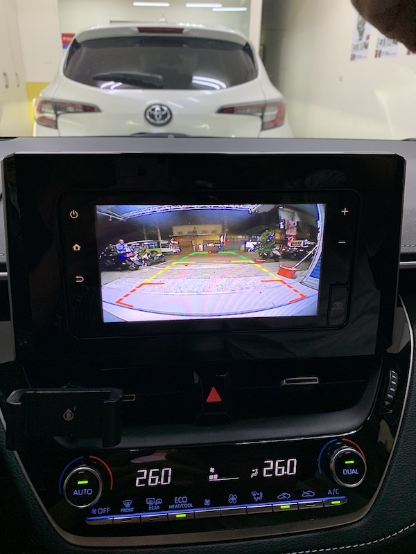 AURIS 專用倒車視訊鏡頭及行車記錄器拉線(DIY施工參考)