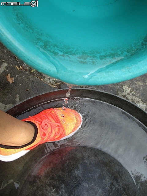 開箱~【"V-TEX" 】地表最強耐水鞋Water proof ,讓你我*上山*下海*淋雨~都不怕。(BY維士比@海尼根)。