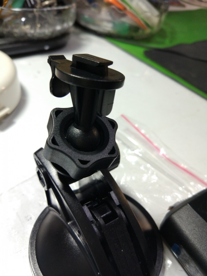 安裝後行車紀錄器方法詢問