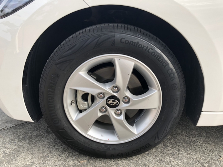 有比較才知差異,Super Elantra 試用 Continental 德國馬牌輪胎 ComfortContact CC6 心得分享!