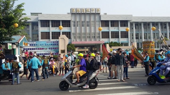 「一生中一定要參與一次的台灣傳統文化祭典」戊戌正科東港迎王騎記