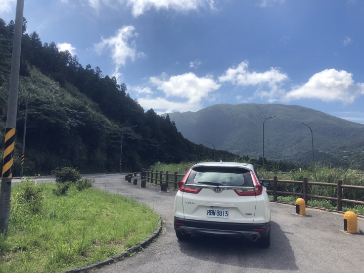 一日地陪,開著CR-V上山下海去