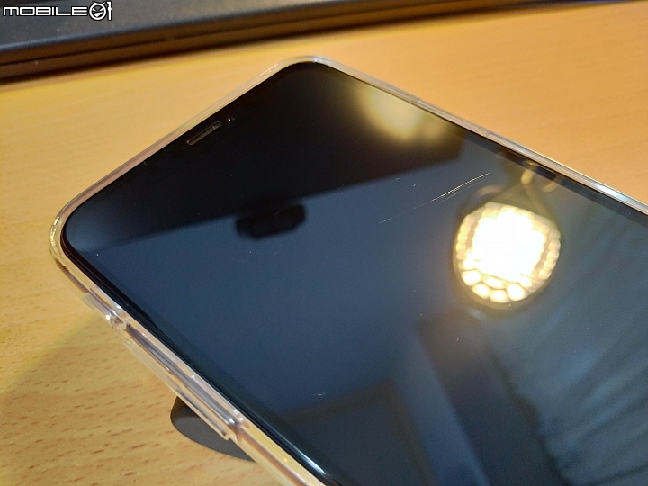 金Xs Max 原廠皮革(紅) Catalyst透明色 moshi vitros全透明分享