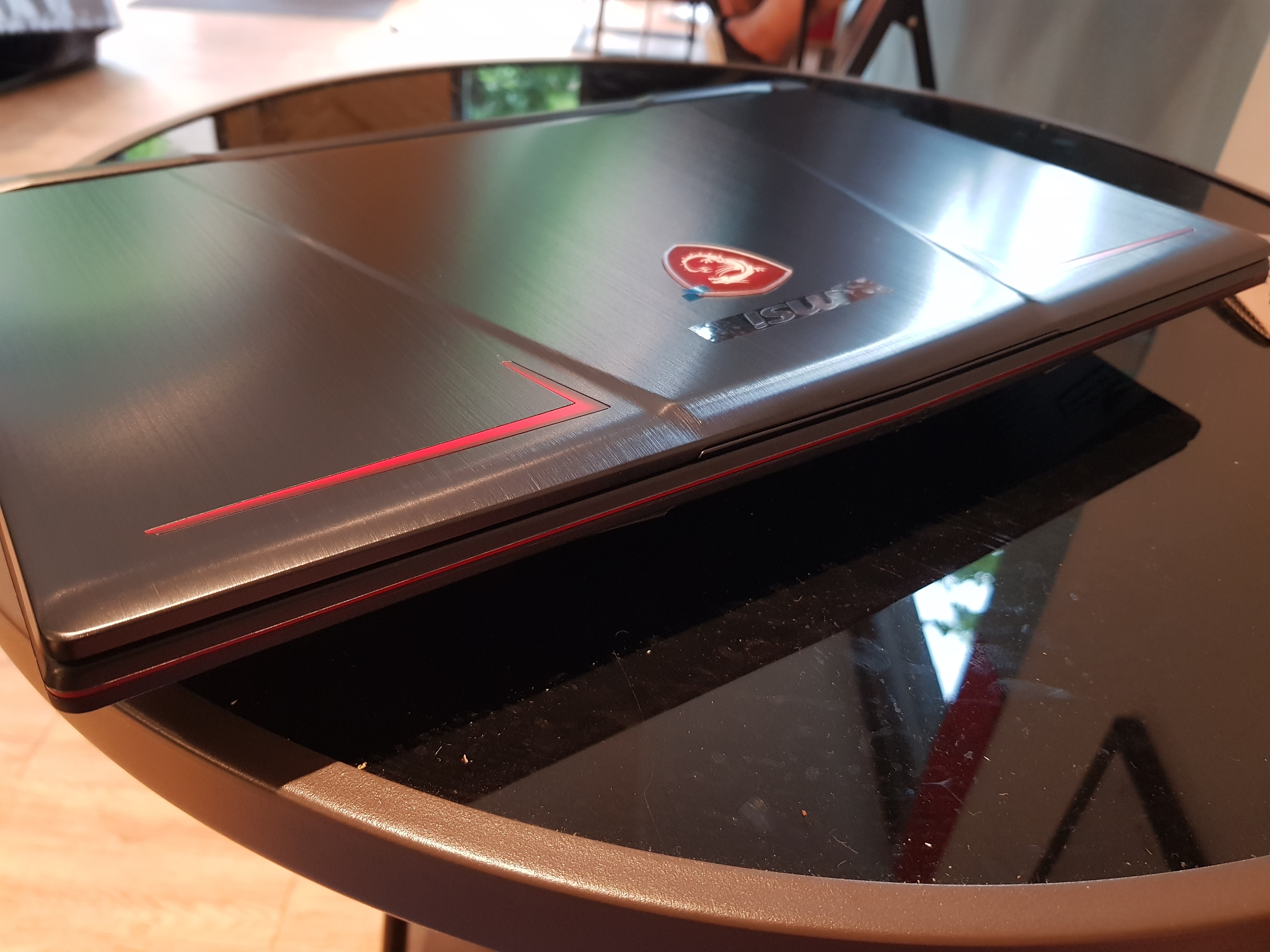 【小宅開箱】【閒聊】MSI GP63-8RE 平價-也能成為電競的一席