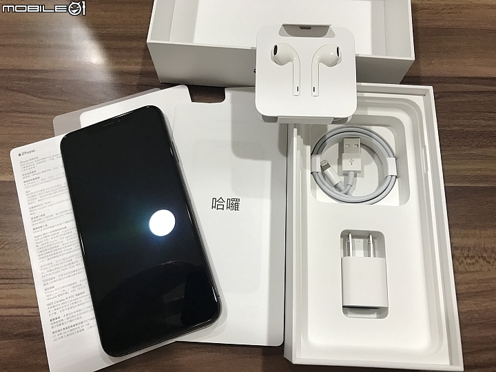 IPhone XS MAX 64G 太空灰 開箱